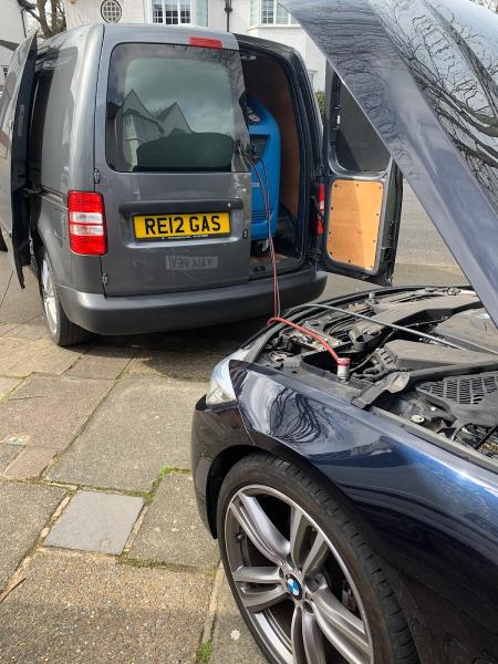 Ralph's Re-Gas Mobile Car Air Conditioning Specialist