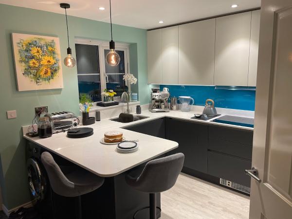 Simple Kitchens