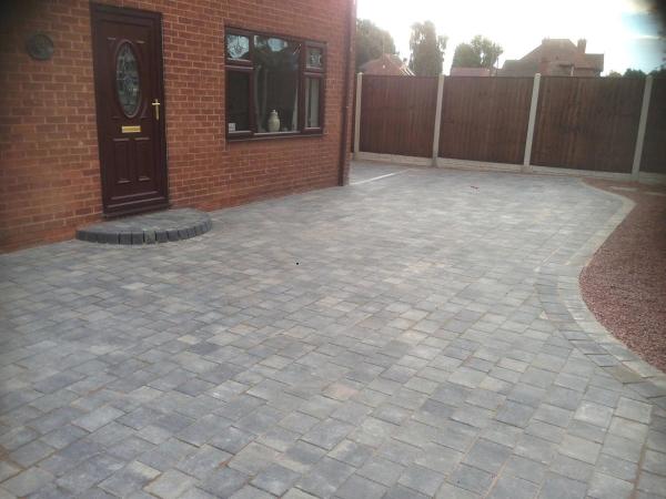 Pro Pave Patio & Driveway Specialists Ltd