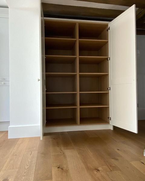 Martin Howlett Bespoke Cabinet Maker