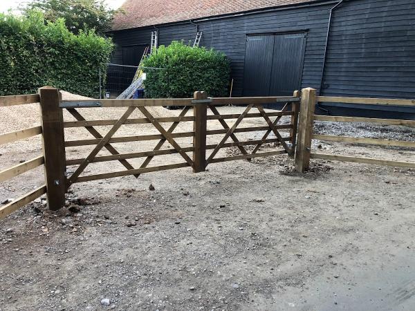 Verulam Fencing