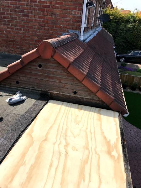 V R S Roofing Services