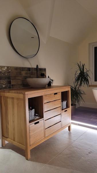 Niche Bathroom and Kitchen