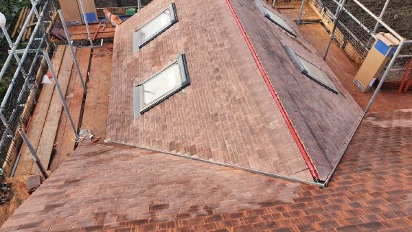 J&M Roofing Ltd