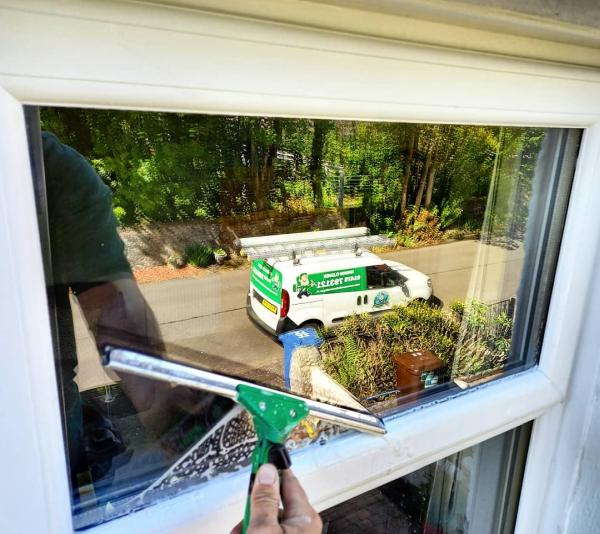 McManus Window Cleaning