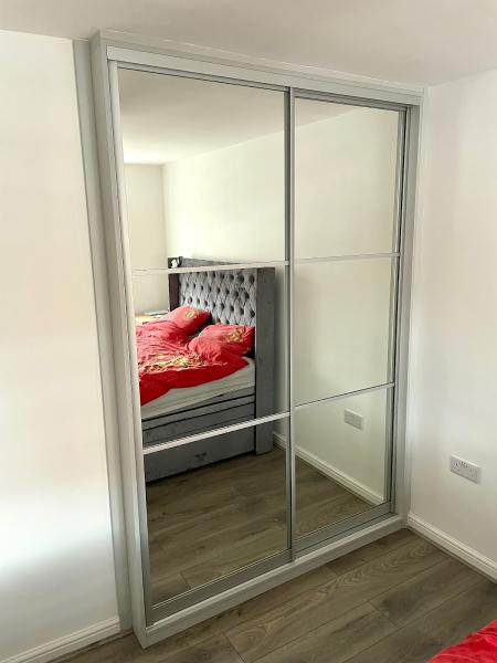 Debsky Bespoke Wardrobes