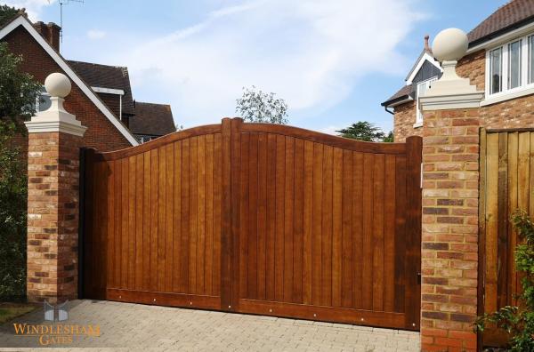 Windlesham Electric Gates